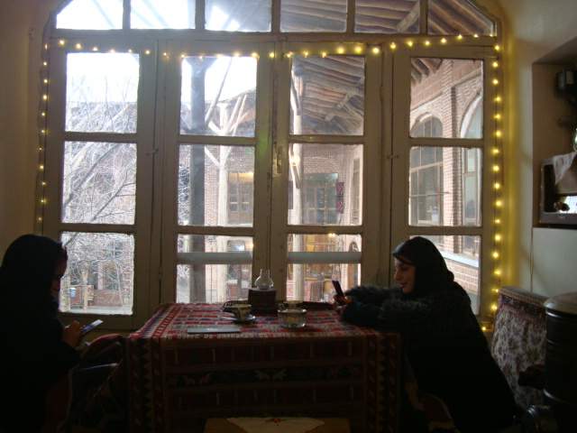 کاوه  وحیدی آذر - تیمچه میرزا جلیل - بازار تبریز